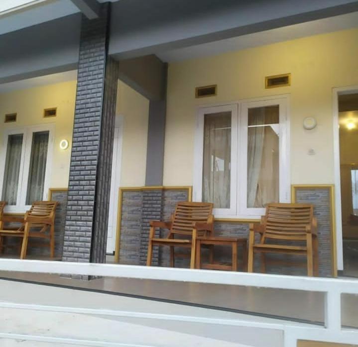 Bromo Otix Guest House Exterior foto